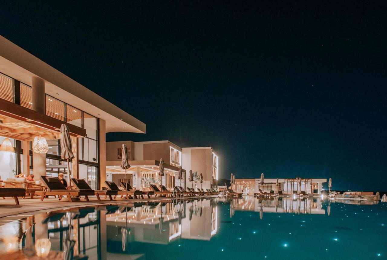 Unique Blue! Resort And Villas Adults Only カルテロス エクステリア 写真